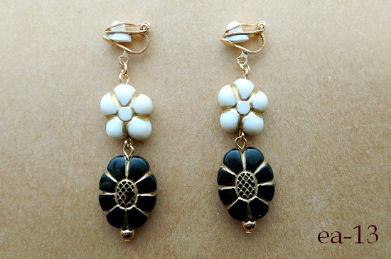 バラエティオーナメントのイヤリング(バリエーション有)