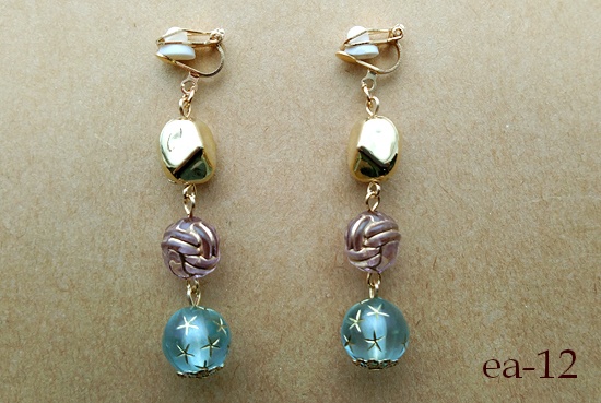 バラエティオーナメントのイヤリング(バリエーション有)