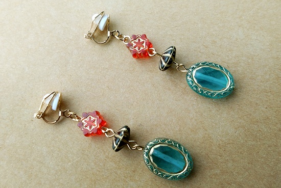 バラエティオーナメントのイヤリング(バリエーション有)