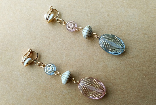 バラエティオーナメントのイヤリング(バリエーション有)