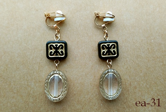 バラエティオーナメントのイヤリング(バリエーション有)