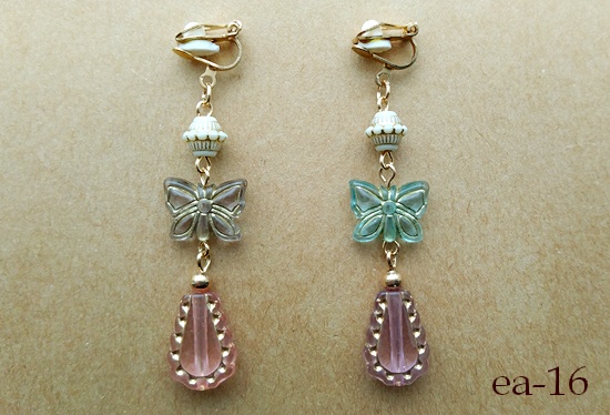 バラエティオーナメントのイヤリング(バリエーション有)