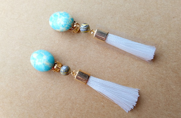 【光が死んだ夏概念アクセサリー】タッセルイヤリング/白ver.