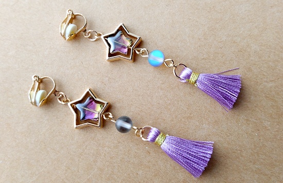 メタルスターのシルクタッセルイヤリング(A)