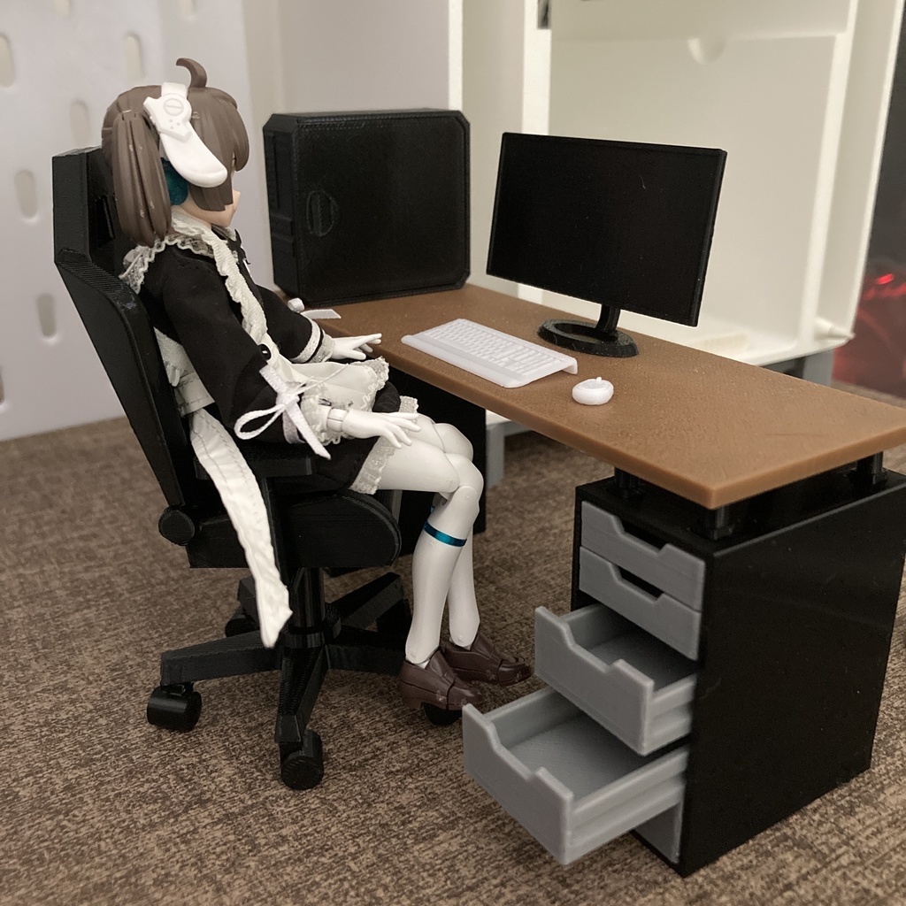1/12　オフィスデスク　チェア　キーボード　マウス　PC　メカ娘　figma　1/12スケール用 　ジオラマパーツ　コトブキヤ　メガミデバイス