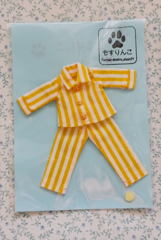 至って普通のストライプパジャマセット