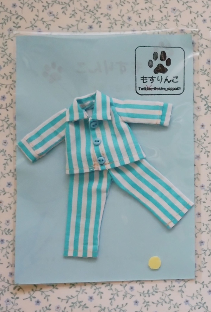 至って普通のストライプパジャマセット