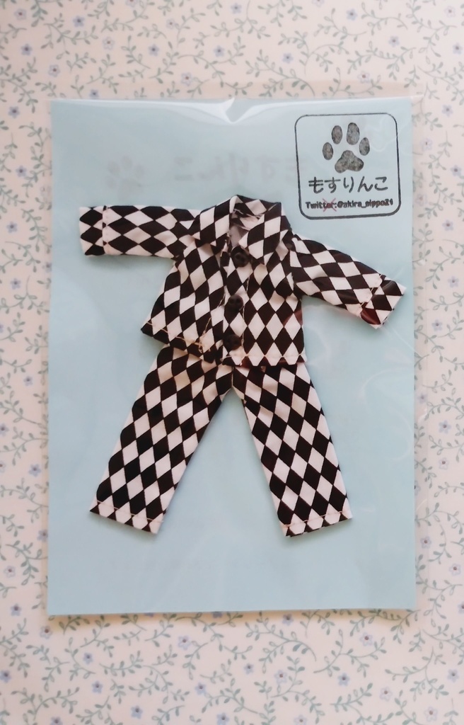 至って普通のストライプパジャマセット