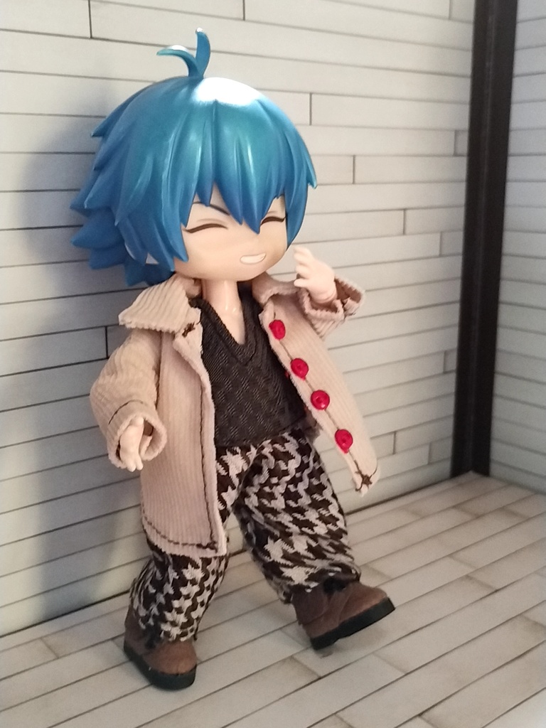 秋冬向けバルーンパンツ&ちょっと大きめ長袖シャツ