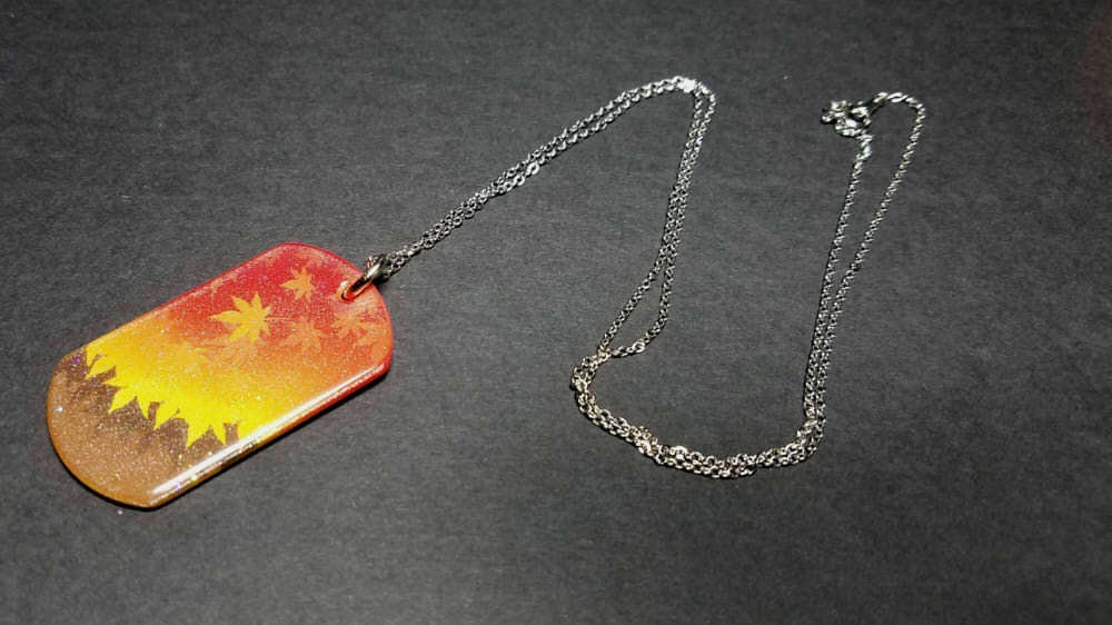 東方デザインタグプレート【秋 静葉】