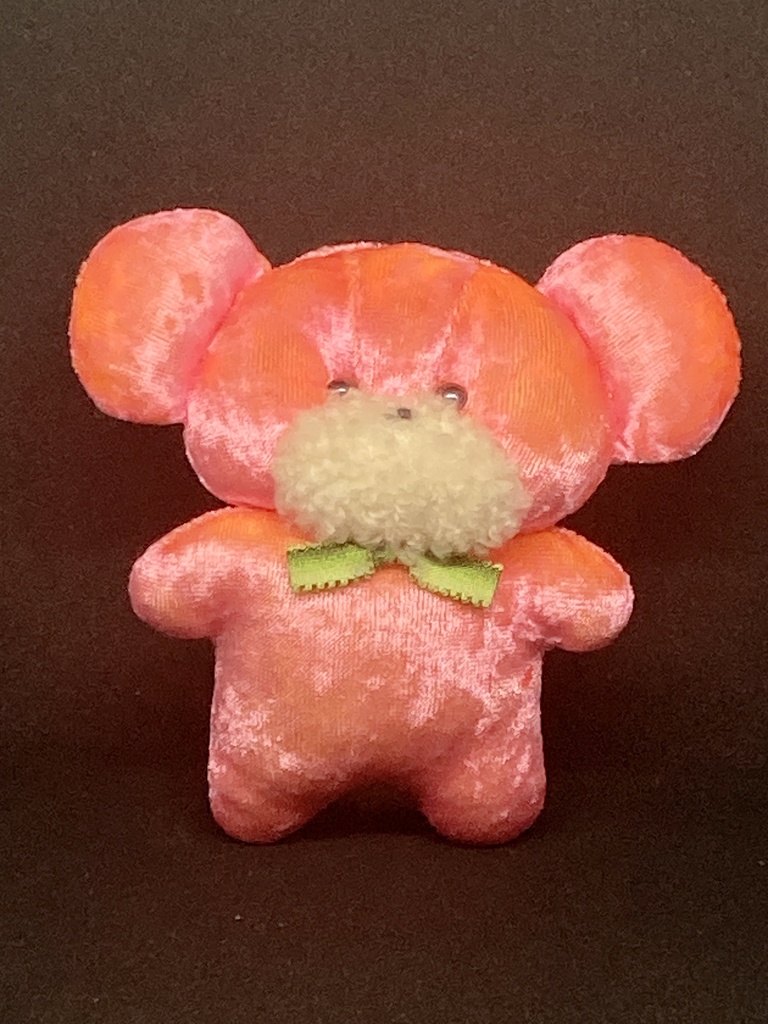 フルーツくま(もも)２