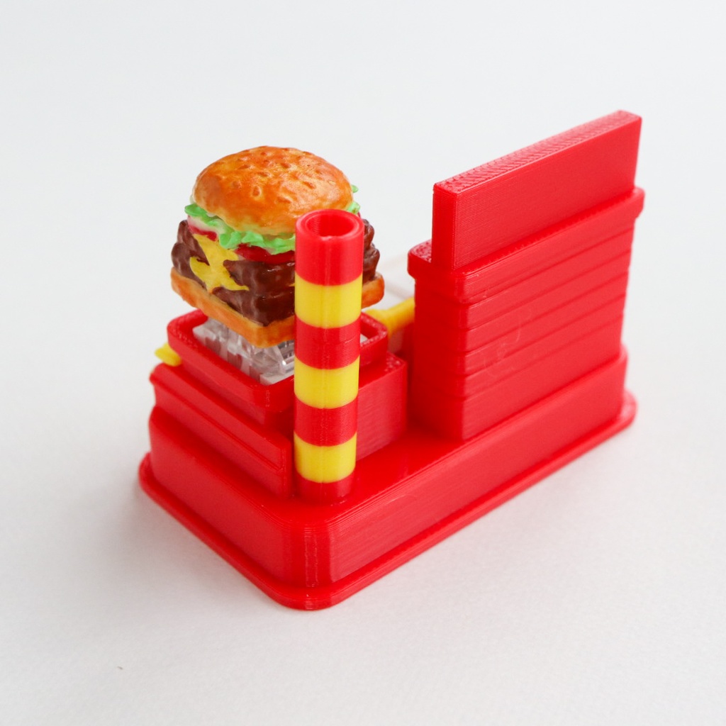 食欲そそる!ボリューミーなハンバーガーキーキャップ