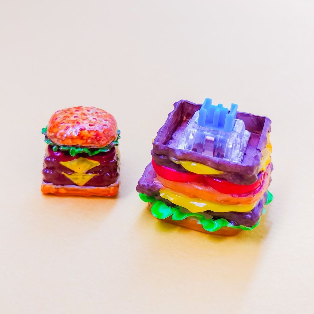 食欲そそる!ボリューミーなハンバーガーキーキャップ