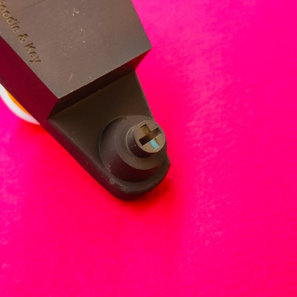 ごつごつ触感がクセになる、映画館気分ポップコーンのキーキャップ