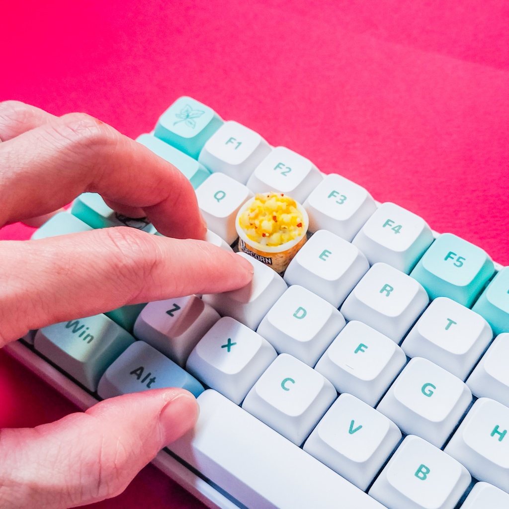 ごつごつ触感がクセになる、映画館気分ポップコーンのキーキャップ