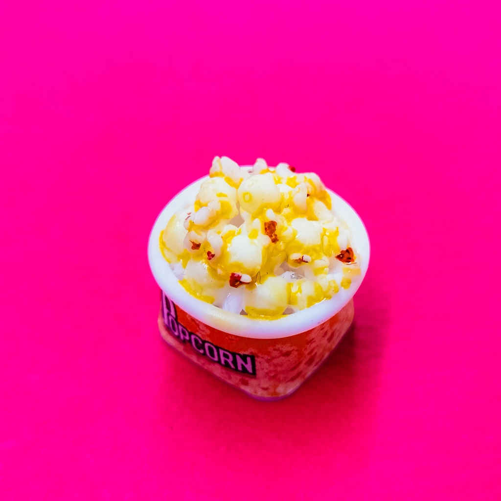 ごつごつ触感がクセになる、映画館気分ポップコーンのキーキャップ
