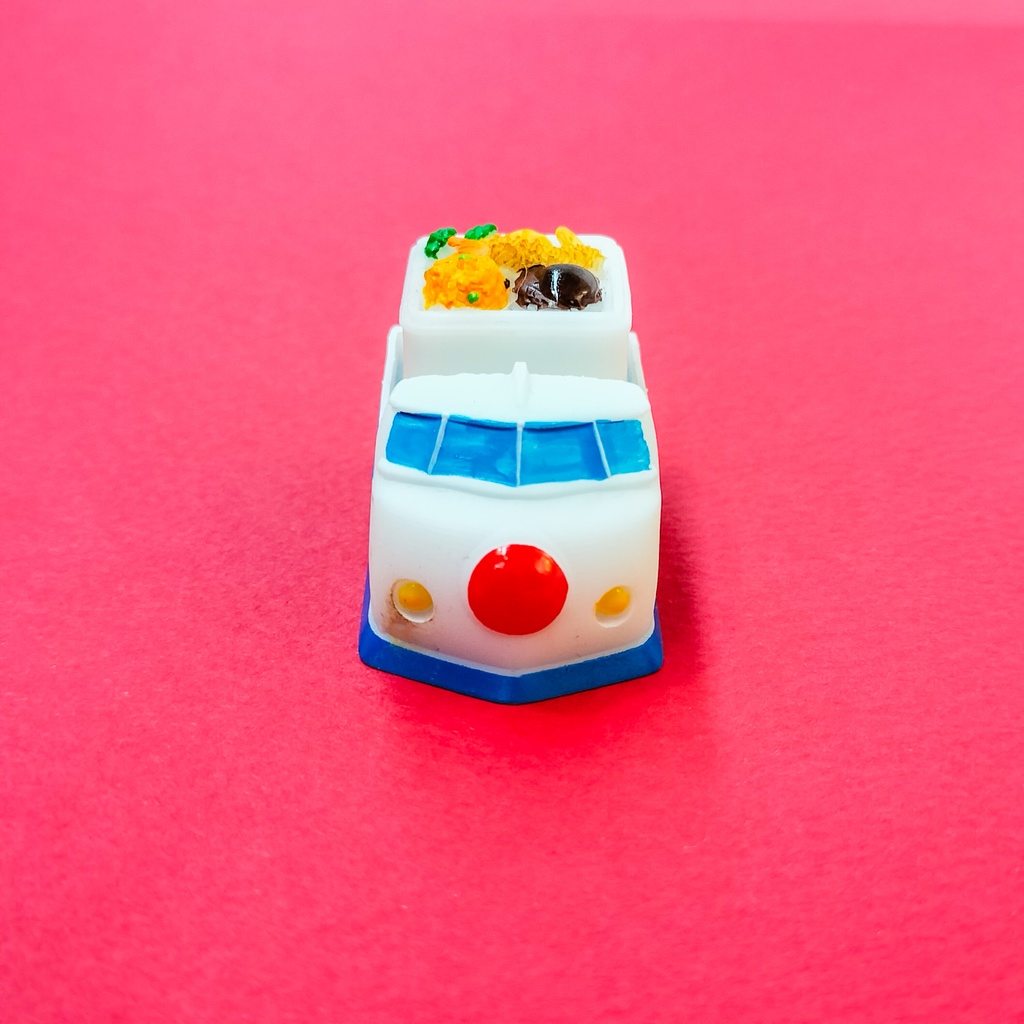 かわいさ満点!にこちゃんポテト付きお子様ランチキーキャップ