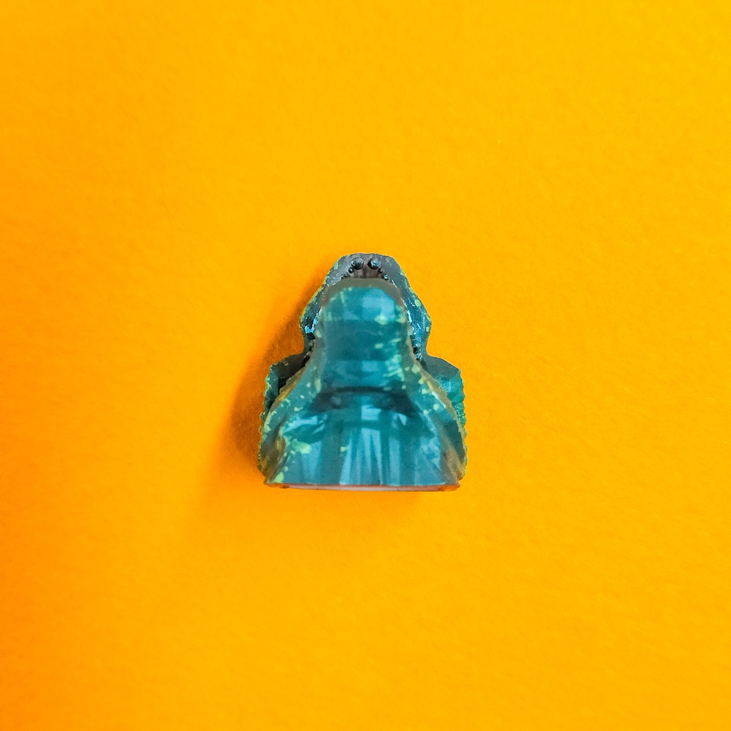 押すたびに噛まれそう…かわいい恐怖のティラノサウルスなキーキャップ