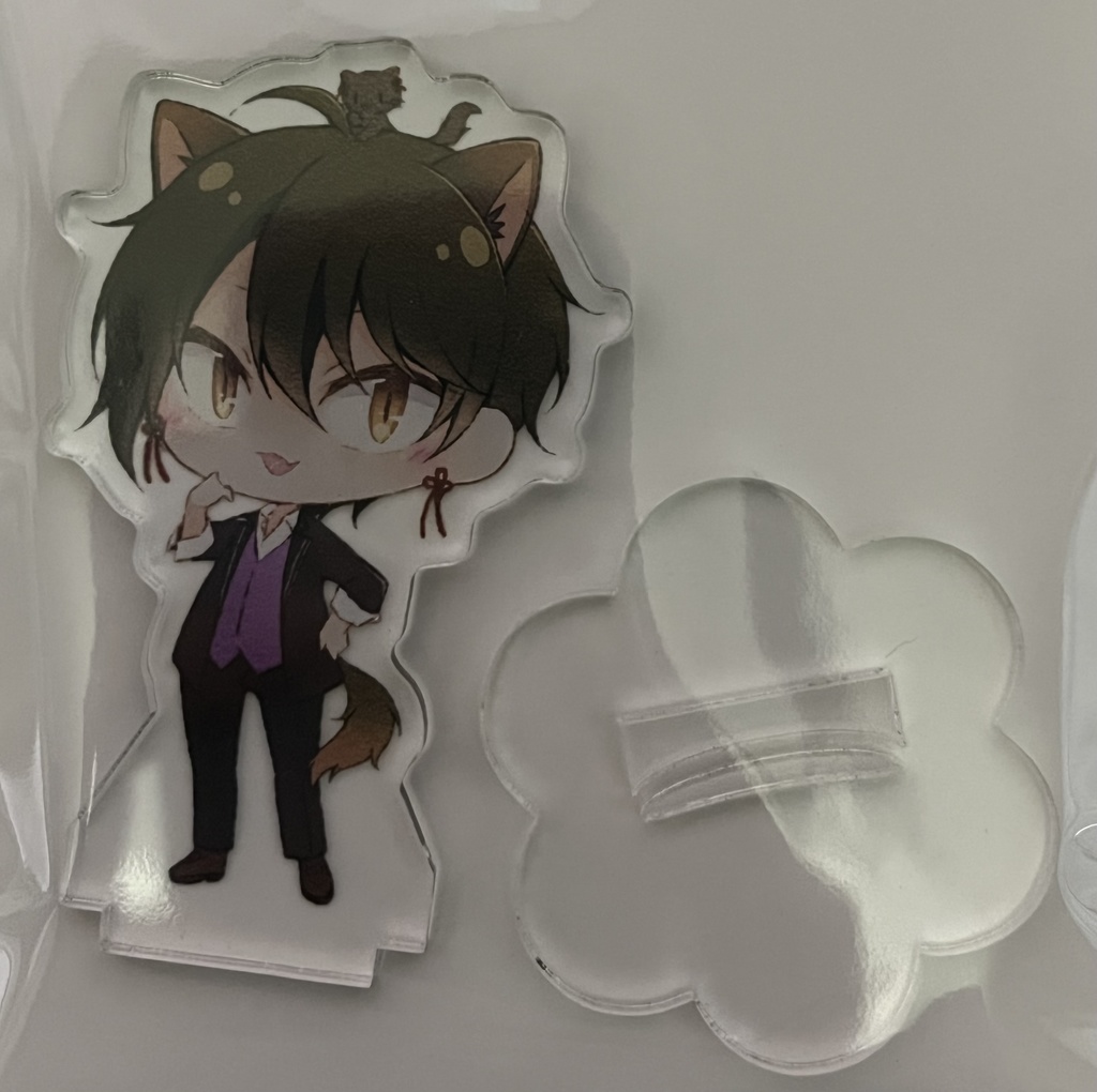 ホタルビ アクスタ