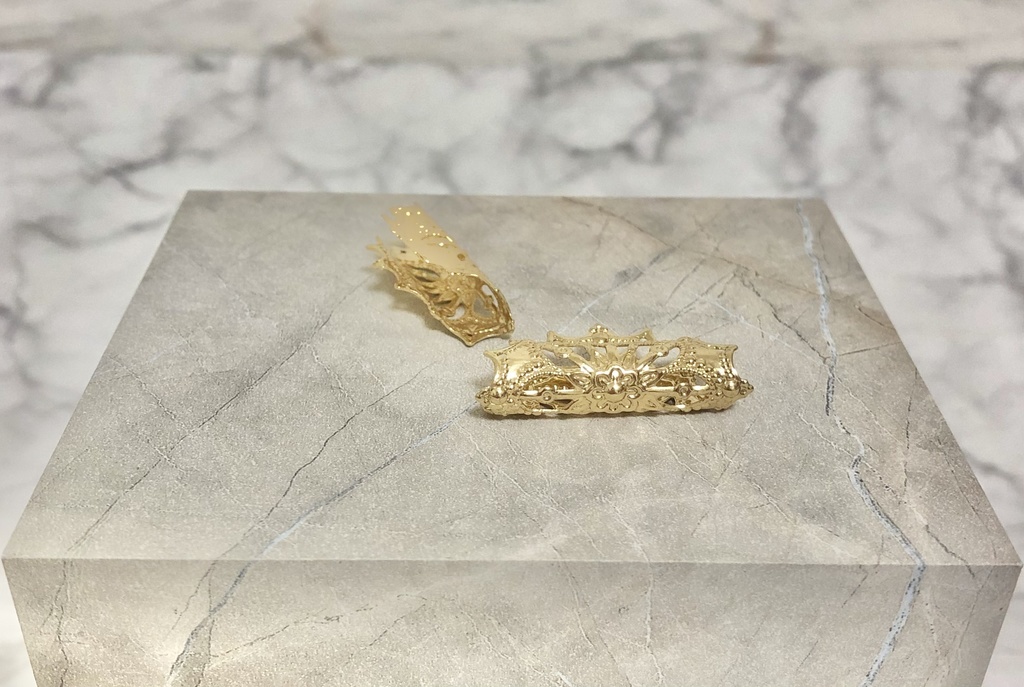 ギラギライヤーカフ(片耳用)