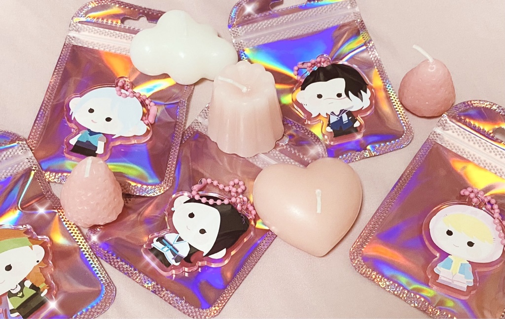 アクリルキーホルダー ピンク