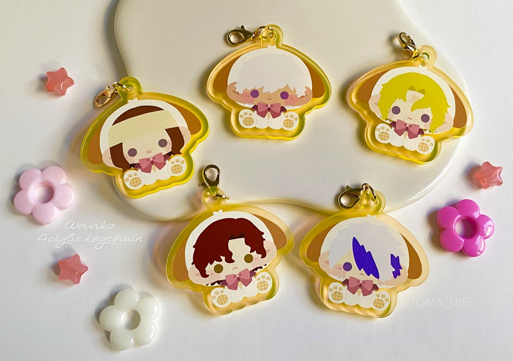 おすわりわんこアクリルチャーム