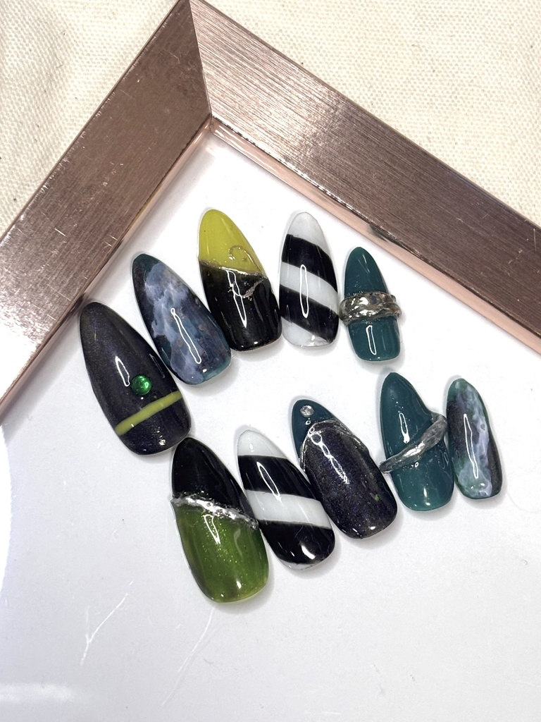 ツイステッド・ワンダーランド マレウス イメージネイル