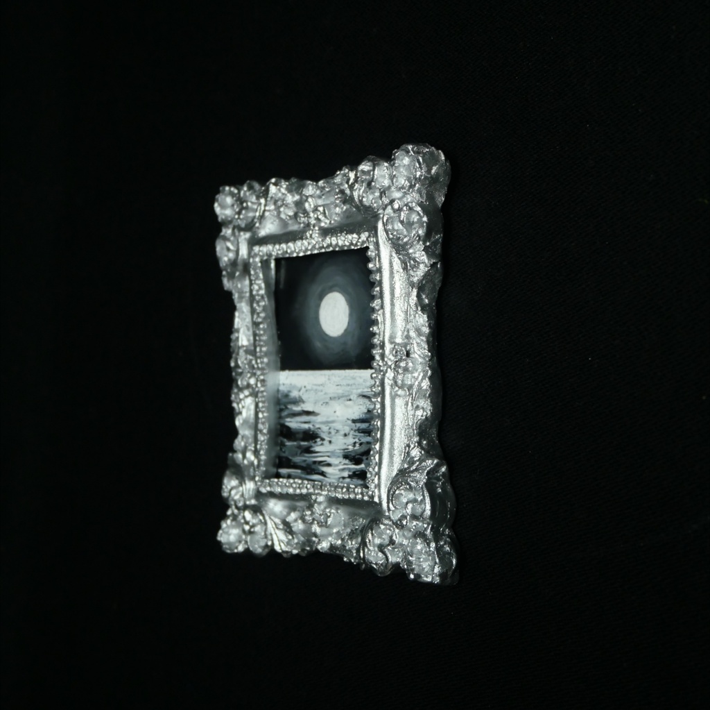 【油絵原画】銀の額縁に閉じ込めた満月【ミニ絵画/額装済】幻想アート・月夜・海・インテリア