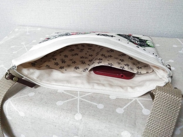 日本酒柄サコッシュ~白