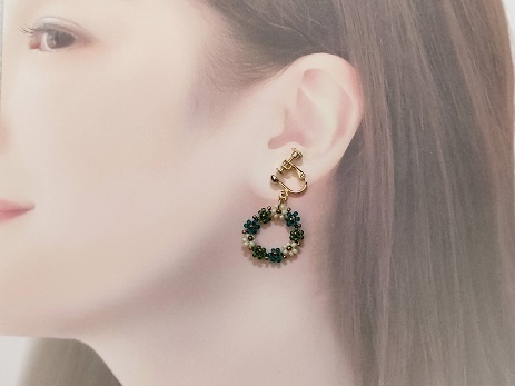 ビーズ編みイヤリング・ピアス~石かりイメージカラー