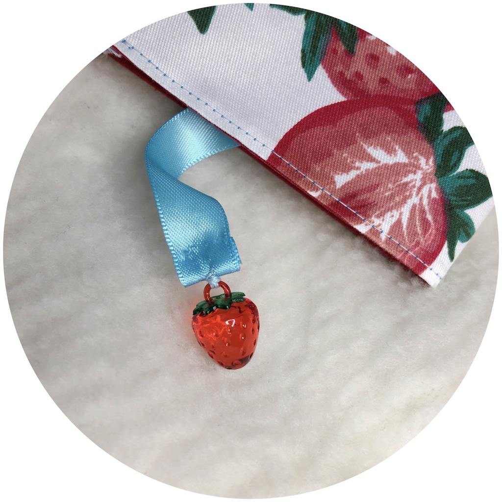 おかくご!ぼうし【A5】ブックカバー