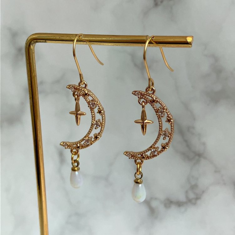 "Limited"Big Moon Pierced Earrings(postcard poem music)set