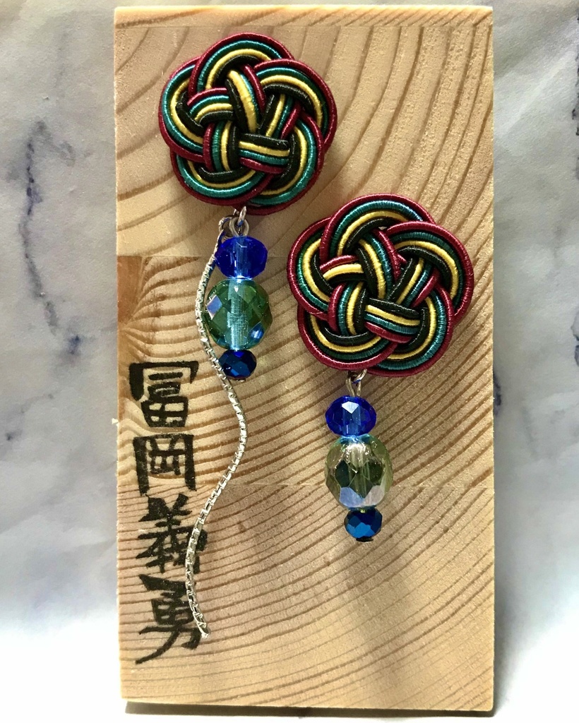 鬼滅の刃「冨岡義勇・陸」イメージピアス