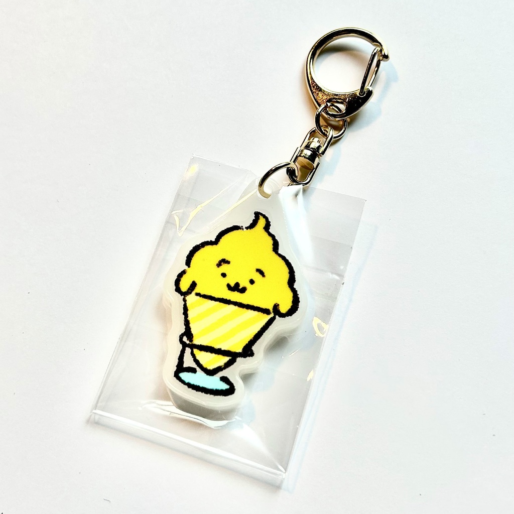 ホワイトアクリルキーホルダー