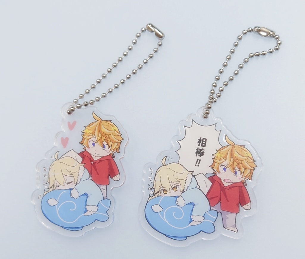 ゆらゆらアクスタとアクキー