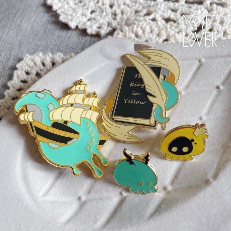 【风水宿敵】 夜光金属エナメルピン