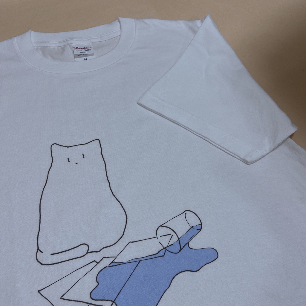 ねこだよ Tシャツ(半袖) ナンダカ…タイヘンダヨ