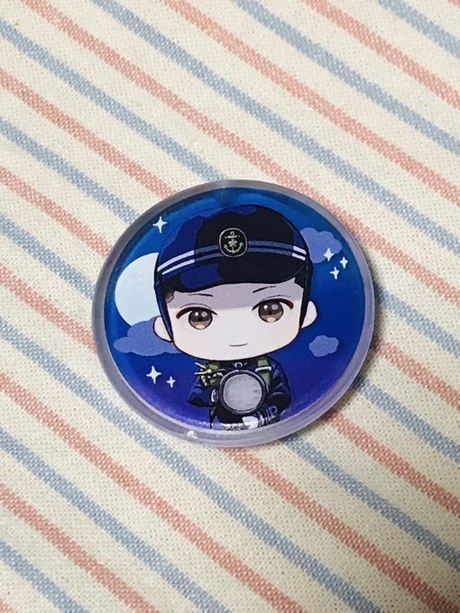 LEDライトバッジ
