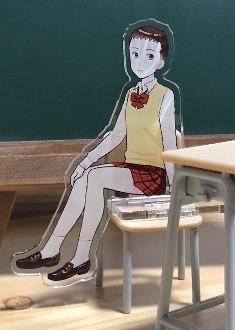 おすわりアクスタ