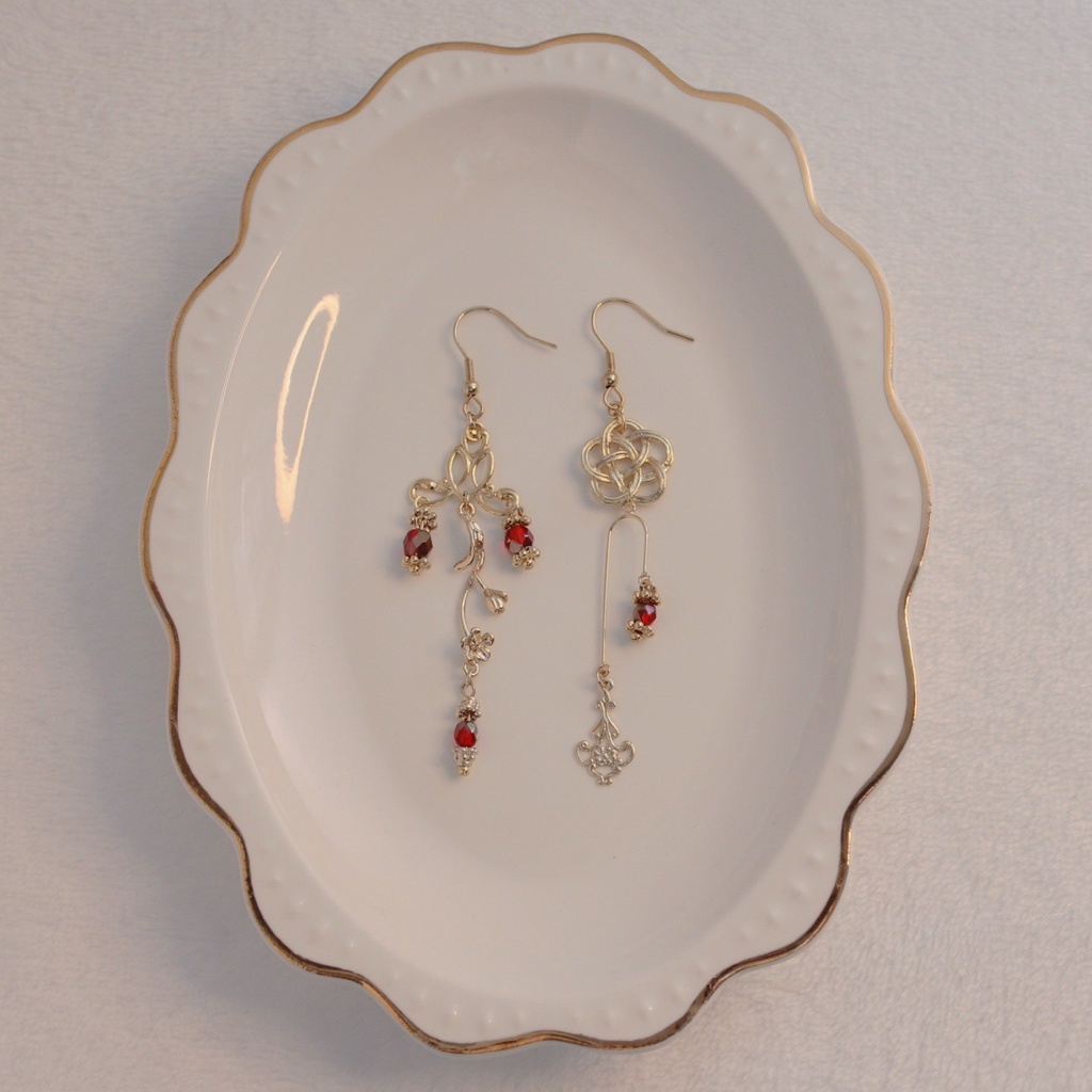 【アクセサリー】梅咲・津軽モチーフ イヤリング&ピアス【またたび5周年記念】