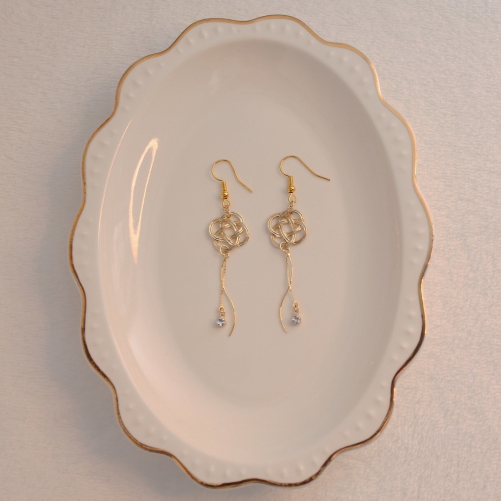 【アクセサリー】梅咲・津軽モチーフ イヤリング&ピアス【またたび5周年記念】