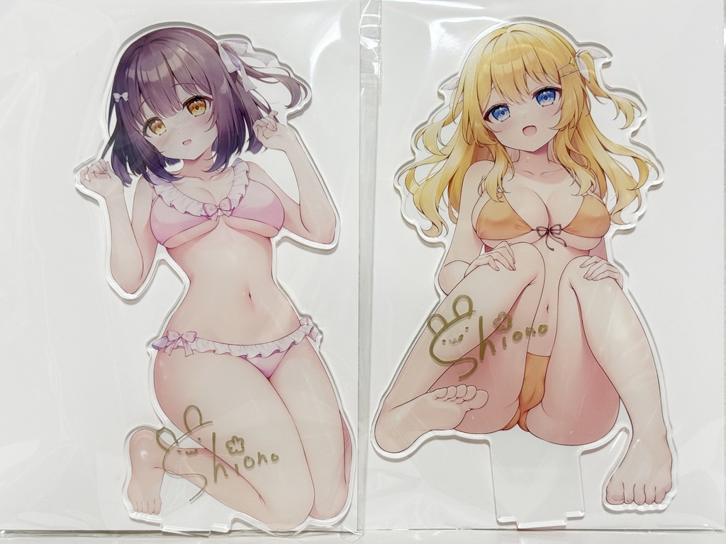 千彩ちゃん&美希ちゃん アクリルフィギュア約20cm