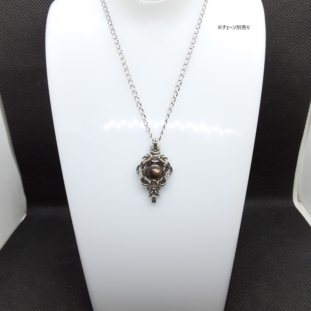 ブラックサファイア ペンダントトップ