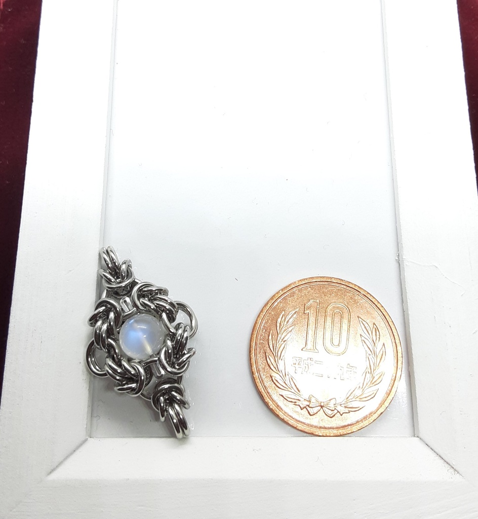 ロイヤルブルームーンストーン(ペリステライト)ペンダントトップ