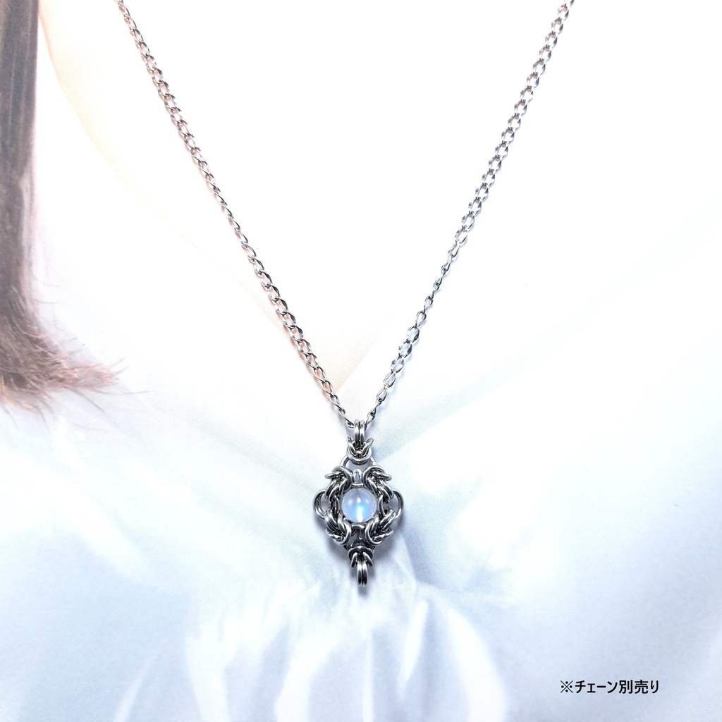 ロイヤルブルー ムーンストーン ( ペリステライト ) ペンダントトップ