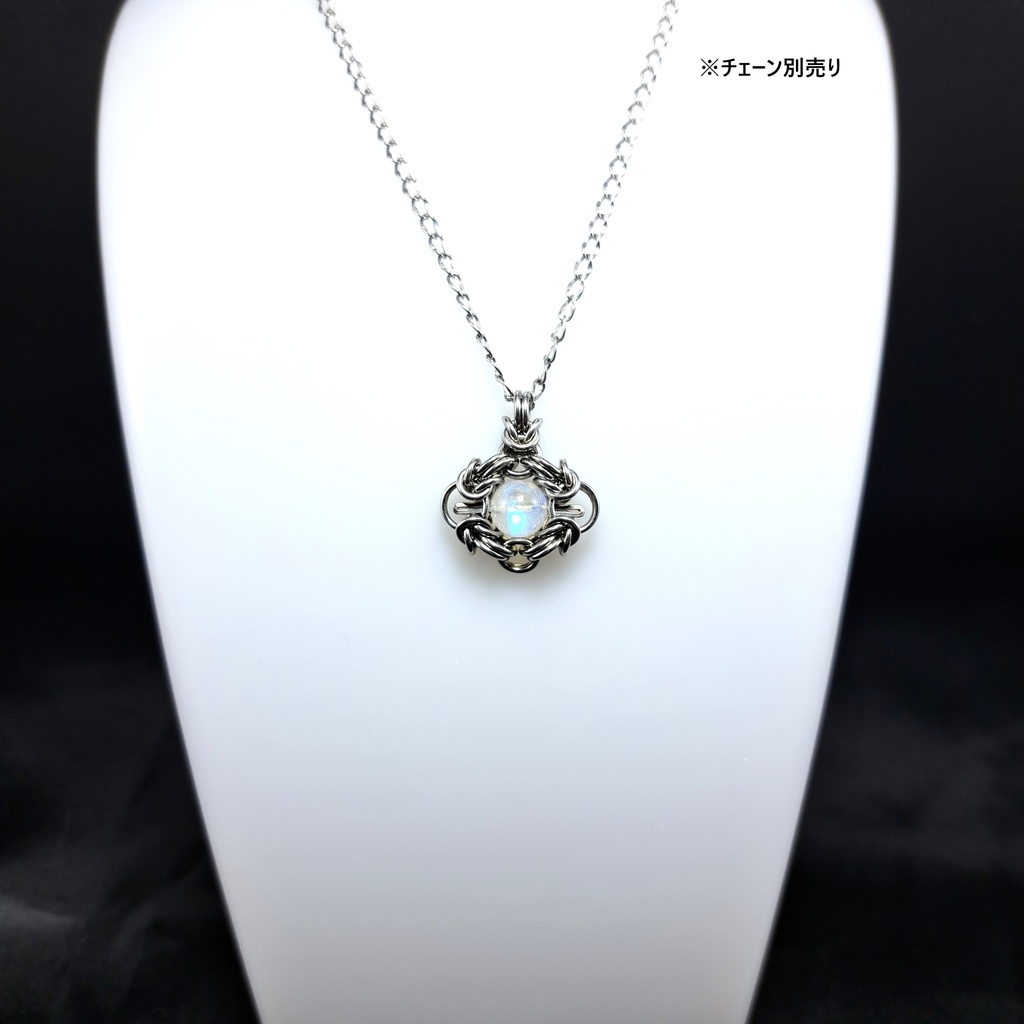 高シラー効果! ホワイト ラブラドライト ペンダントトップ