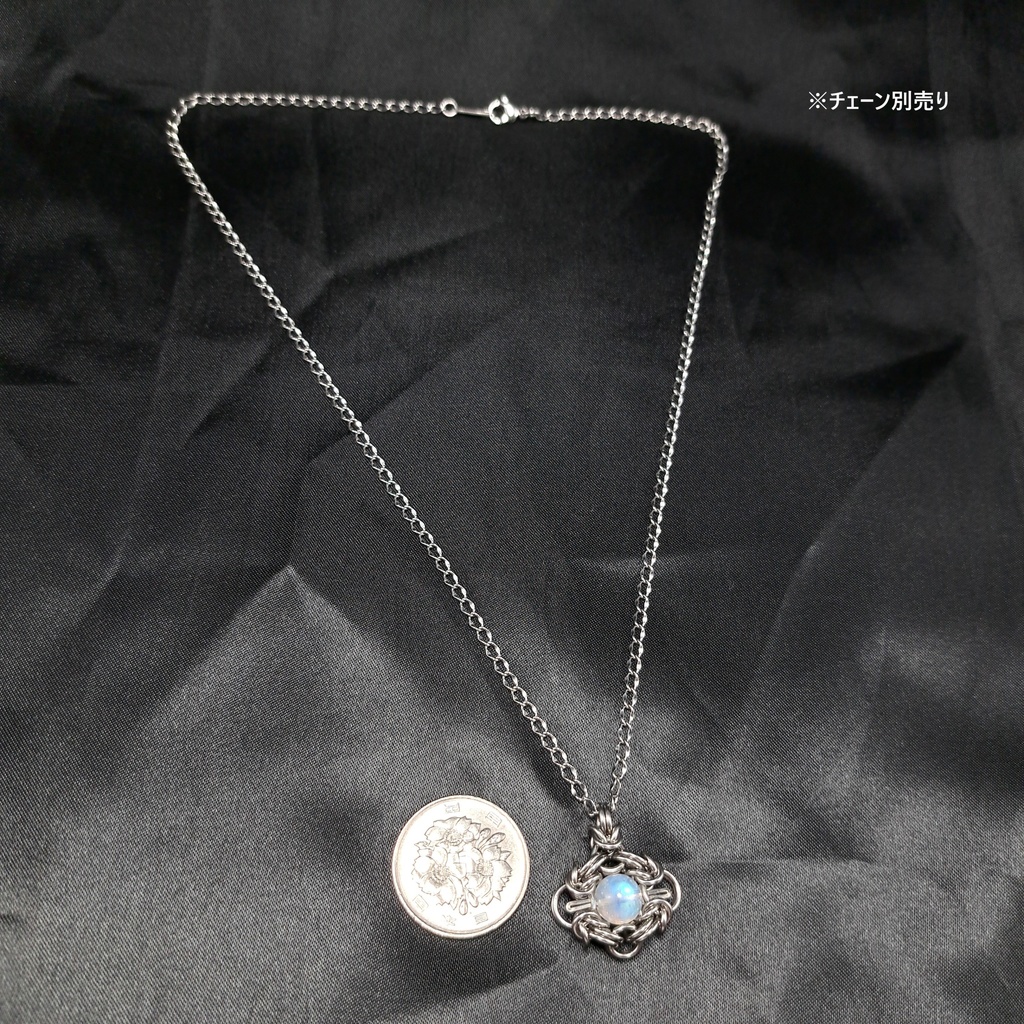 高シラー効果! ホワイト ラブラドライト ペンダントトップ