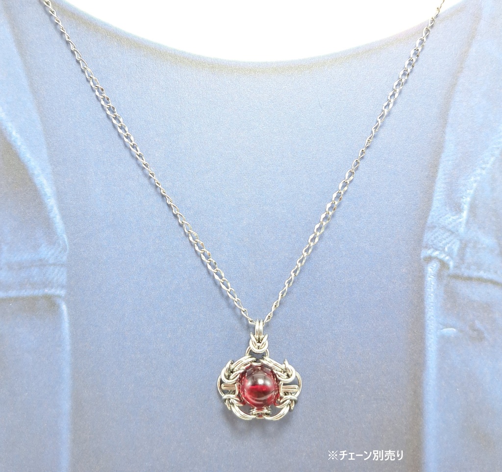 赤き ユラテの涙 ( バルテックアンバー ) ペンダントトップ