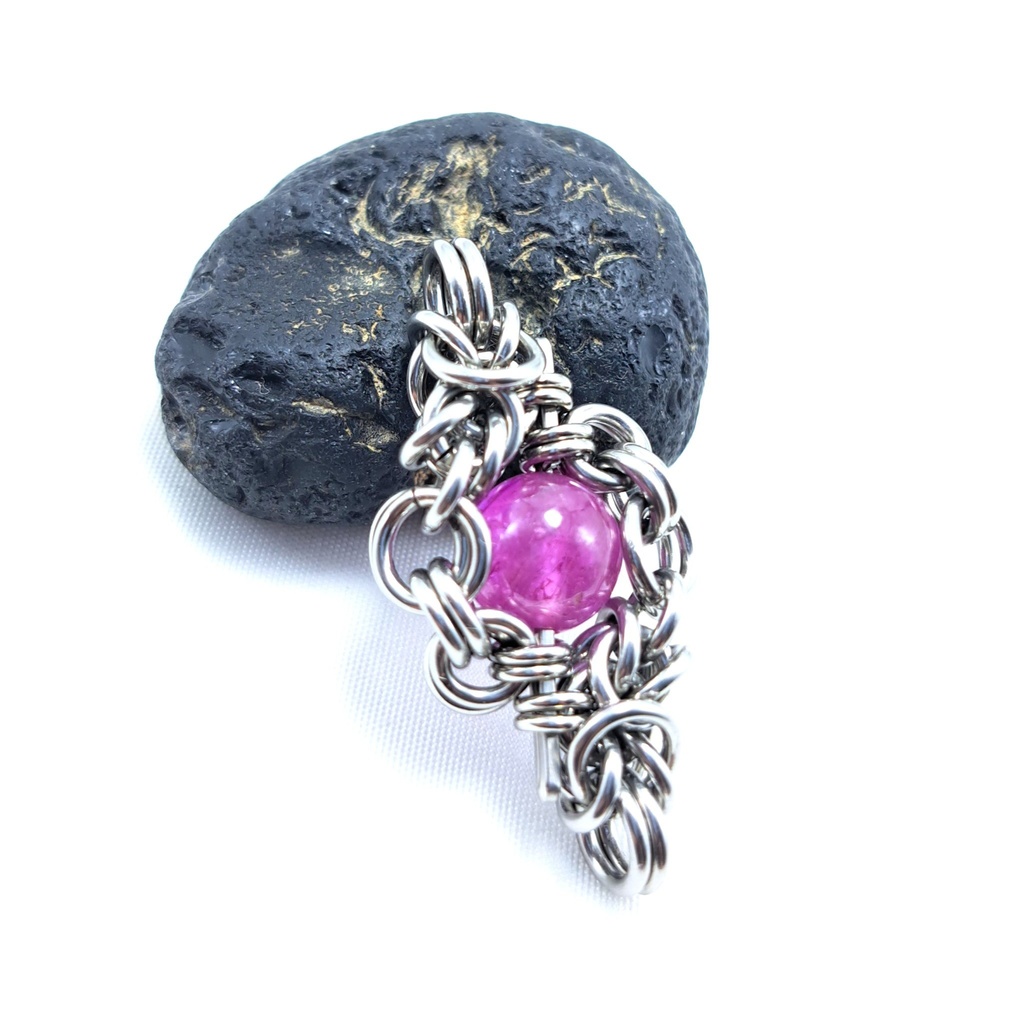 ピンクサファイア　ペンダントトップ