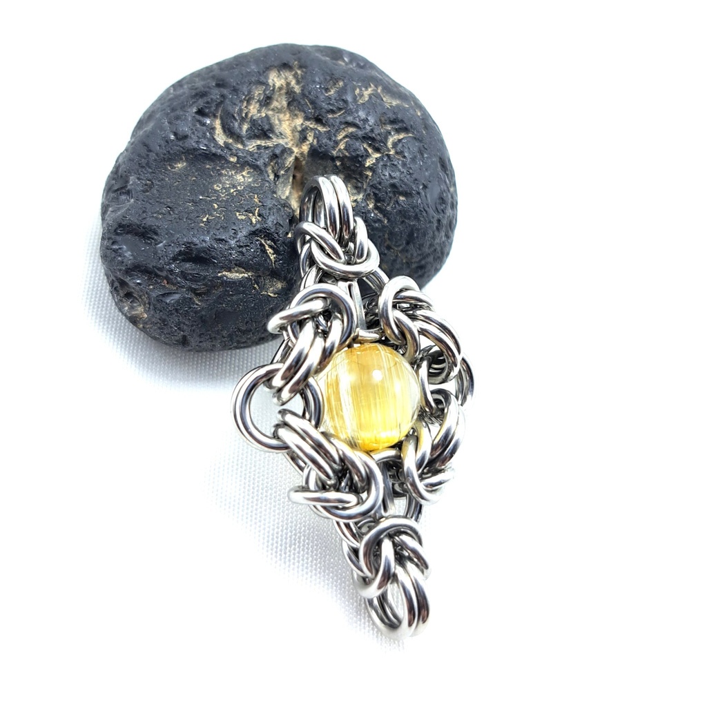 金色の煌めき! ゴールドルチルクォーツ